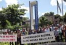 Servidores aposentados voltam a protestar no Parque dos Poderes pela revisão do desconto de 14%