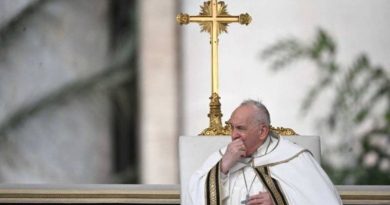 Papa Francisco faz oração pelos gaúchos após tragédia no estado