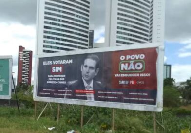 Após outdoors da PEC da Blindagem, sindicatos acionam Motta na Justiça por suposto uso pessoal da Advocacia da Câmara