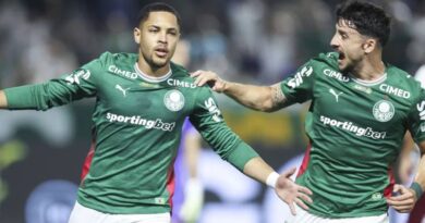 Palmeiras vence Fluminense e volta a assumir liderança do Brasileirão