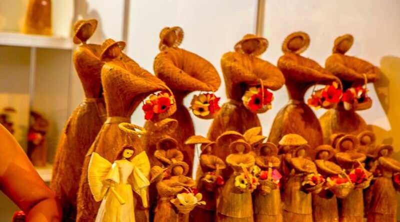 Semana do Artesão reafirma identidade cultural e fortalece economia criativa de MS Semana do Artesão reafirma identidade cultural e fortalece economia criativa de MS