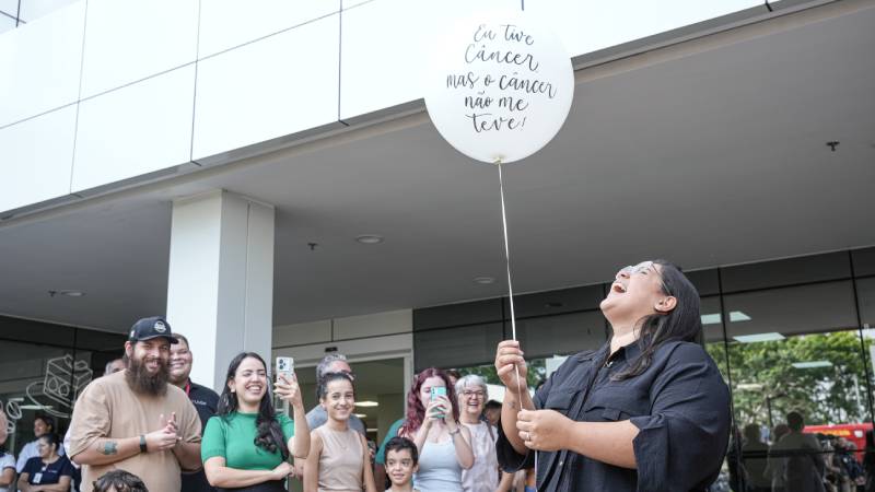 Do toque do sino ao juramento de cuidar: Maria Eduarda celebra a ...