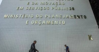 Governo vai discutir auxílio-nutrição para servidor aposentado