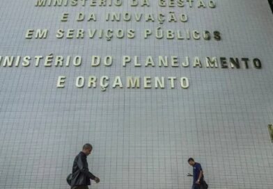 Governo vai discutir auxílio-nutrição para servidor aposentado