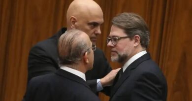 Artigo de famosa revista britânica aponta que senadores de direita podem usar o tema para tentar destituir ministros da Corte Artigo de famosa revista britânica aponta que senadores de direita podem usar o tema para tentar destituir ministros da Corte