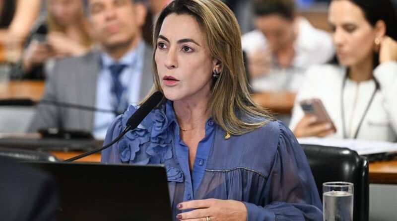 Próxima de Lula, Soraya vota contra quebra do sigilo bancário de filho do presidente em CPMI Próxima de Lula, Soraya vota contra quebra do sigilo bancário de filho do presidente em CPMI