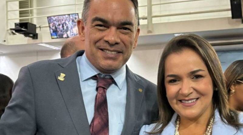 Secretário de Adriane é acusado de violência contra mulher e alvo de medida protetiva