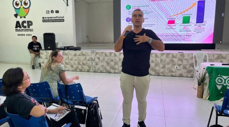 Valorização, carreira e concurso público: Gilvano aponta avanços e reforça que a luta da ACP precisa seguir firme Valorização, carreira e concurso público: Gilvano aponta avanços e reforça que a luta da ACP precisa seguir firme