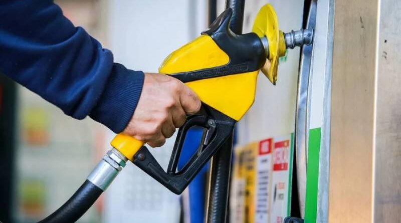 Diesel sobe 22,5% em março e chega a R$7,45, segundo ANP Diesel sobe 22,5% em março e chega a R$7,45, segundo ANP