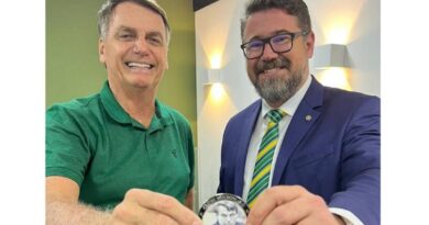 Da cadeia, Bolsonaro implode acordo com Reinaldo e anuncia Pollon como candidato a senador