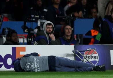 Uefa abre investigação após jogador do Chelsea empurrar gandula