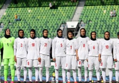 Austrália dá asilo a 5 jogadoras iranianas após protesto durante hino
