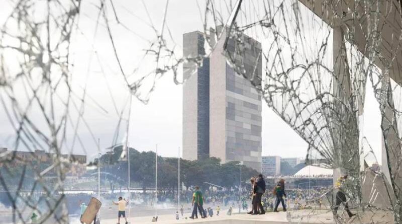 Dosimetria volta ao Congresso com derrota iminente do Planalto