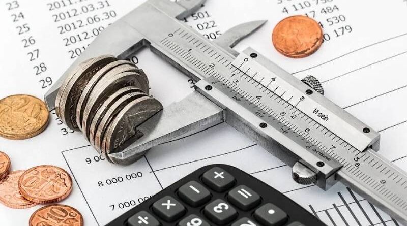 Mulheres, jovens e baixa renda: veja perfil dos endividados no Brasil