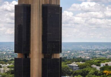 Copom deve reduzir Selic e reforçar cautela no ritmo de cortes