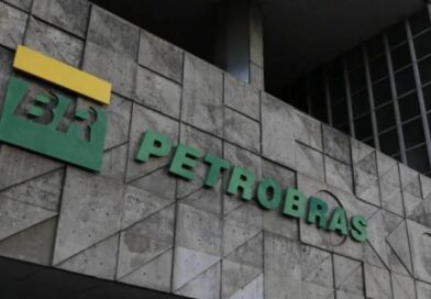 Petrobras aumenta preço de querosene para aviação em 55%