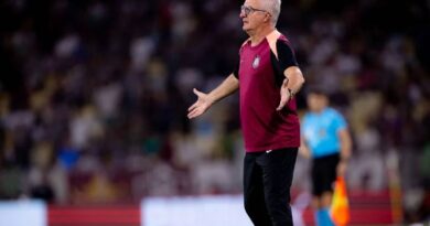 Dorival Júnior é demitido pelo Corinthians após derrota para o Inter