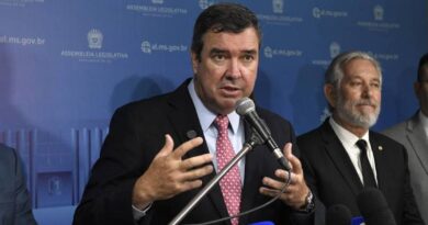 Na busca pela reeleição, aprovação de Riedel segue em alta e atinge 71%, segundo Ranking