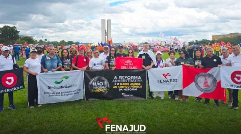 Marcha da Classe Trabalhadora reúne milhares em Brasília e lança pauta nacional de 2026