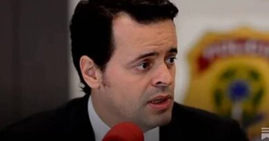 Delegado da PF que atuou na prisão de Ramagem é convidado a se retirar dos EUA