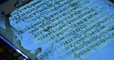 Manuscrito revela páginas perdidas do Novo Testamento