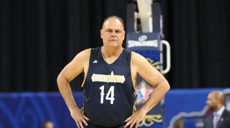 Jogador de basquete Oscar Schmidt morre aos 68 anos em São Paulo