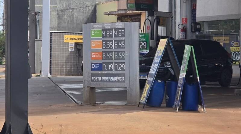 Diesel fica mais caro na Capital após Riedel e Lula zerarem ICMS e elevar desconto em R$ 1,20 Diesel fica mais caro na Capital após Riedel e Lula zerarem ICMS e elevar desconto em R$ 1,20