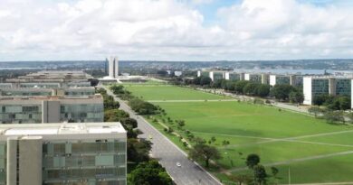 Ponto facultativo de servidores nesta 2ª custará R$ 631,5 milhões