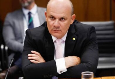 Oposição reage a pedido de investigação contra Zema no STF