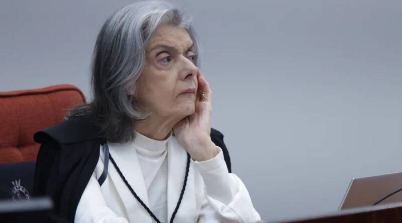 Cármen Lúcia impede processo de ser votado no STF há 13 anos