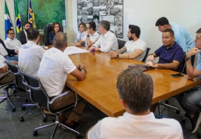 Prefeitura alega que ação do PT contra taxa do lixo é “descabida” e aponta prejuízo de R$ 92 mi Prefeitura alega que ação do PT contra taxa do lixo é “descabida” e aponta prejuízo de R$ 92 mi