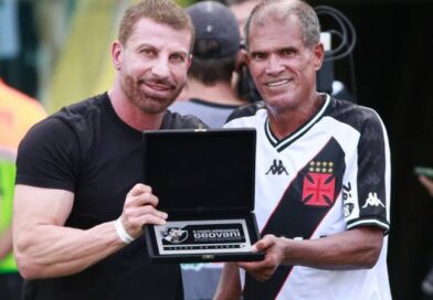 Morre Geovani Silva, o “Pequeno Príncipe”, aos 62 anos Morre Geovani Silva, o “Pequeno Príncipe”, aos 62 anos