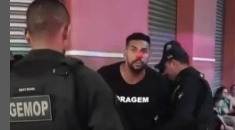 Procurador-geral é a favor de Adriane virar ré pelo crime de difamação por xingar professor Procurador-geral é a favor de Adriane virar ré pelo crime de difamação por xingar professor