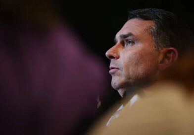 Flávio critica Moraes por suspensão da Lei da Dosimetria: “Canetada” Flávio critica Moraes por suspensão da Lei da Dosimetria: “Canetada”