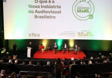 Audiovisual brasileiro terá linhas de crédito e plano de exportação Audiovisual brasileiro terá linhas de crédito e plano de exportação