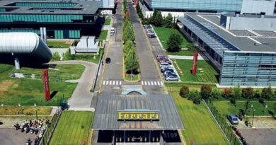 R$ 3,2 milhões: Ferrari revela seu 1º carro totalmente elétrico; veja R$ 3,2 milhões: Ferrari revela seu 1º carro totalmente elétrico; veja