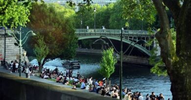 Recordes de calor na Europa chegam a 15ºC acima da média para o mês Recordes de calor na Europa chegam a 15ºC acima da média para o mês