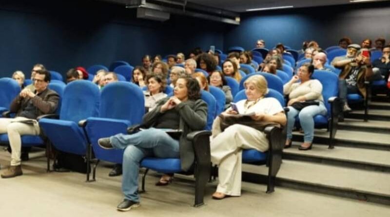 Programa (re)Conexões do Ibram realiza evento em MS para definir o futuro dos museus Programa (re)Conexões do Ibram realiza evento em MS para definir o futuro dos museus