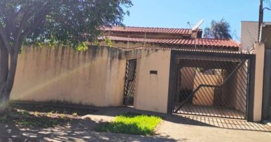 Em casa residencial e sem placa, empresa ganha R$ 20 milhões em obras na gestão Adriane