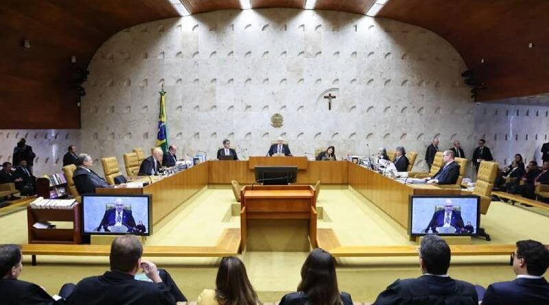 STF valida lei que garante igualdade salarial entre homens e mulheres STF valida lei que garante igualdade salarial entre homens e mulheres