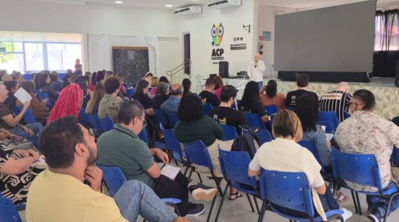 Formação Sindical da ACP coloca em pauta os rumos da democracia e o papel dos trabalhadores na transformação social