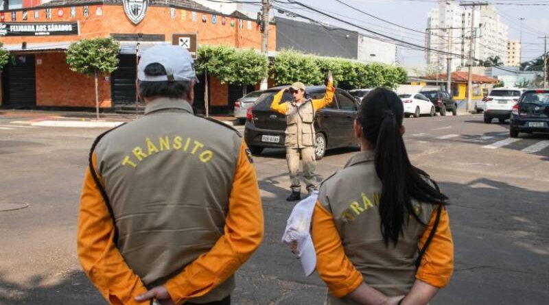 Prefeitura esconde dados, mas TCE descarta investigar jetons a julgadores de multas Prefeitura esconde dados, mas TCE descarta investigar jetons a julgadores de multas