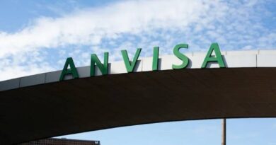 Anvisa: água mineral Crystal tem lote proibido devido a bactéria