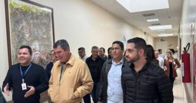Governador Eduardo Riedel vistoria obras da nova UTI Neonatal do Hospital Cassems de Corumbá
