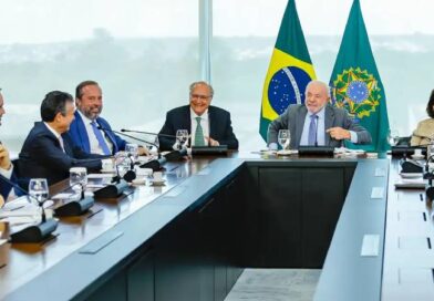 Governo prevê aumento de etanol na gasolina de 30% para até 32% Governo prevê aumento de etanol na gasolina de 30% para até 32%