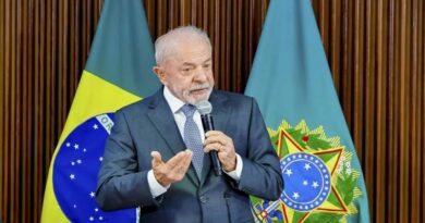 Governo Lula vê sinais de inflexibilidade dos EUA em negociação de tarifas Governo Lula vê sinais de inflexibilidade dos EUA em negociação de tarifas