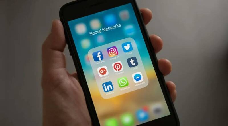 Big techs veem poderes ampliados de Executivo e Judiciário nas eleições Big techs veem poderes ampliados de Executivo e Judiciário nas eleições