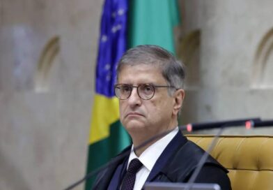 Dark Horse: PT vê burla da PGR a “juiz natural”; entorno de Flávio comemora Dark Horse: PT vê burla da PGR a “juiz natural”; entorno de Flávio comemora
