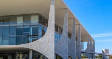 Governo manifesta “indignação” com ameaça de novo tarifaço dos EUA