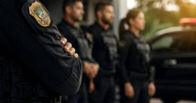Sinpol/MS homenageia policiais civis que completaram três anos de efetivo exercício na instituição Sinpol/MS homenageia policiais civis que completaram três anos de efetivo exercício na instituição